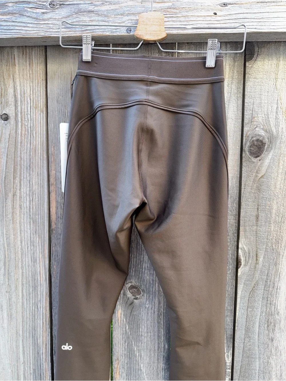 ALO Yoga Airlift High-Waist Suit Up Legging in Espresso Size Small